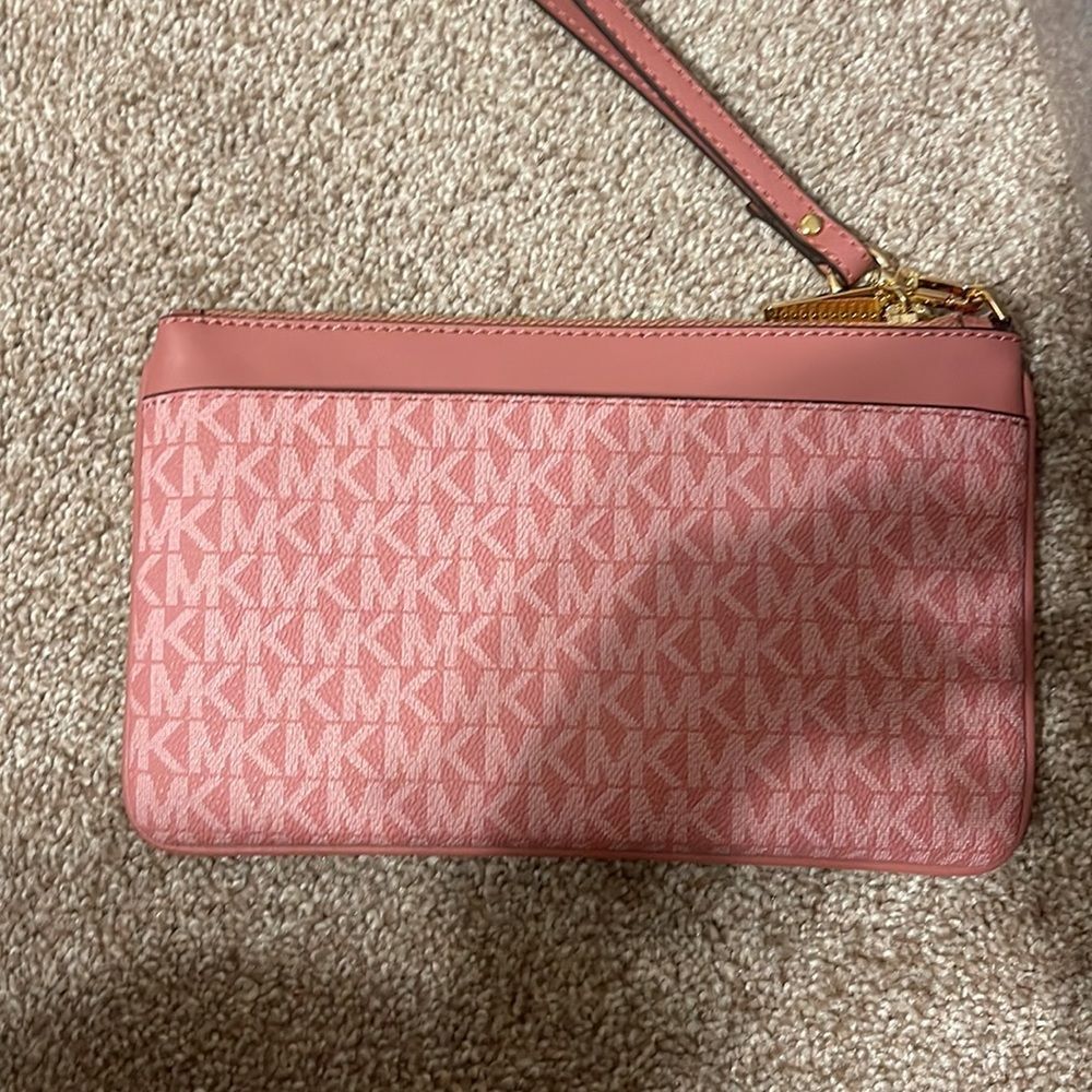 New Michael Kors 💕 jet set charm zip wirstlet - Picture 9 of 9